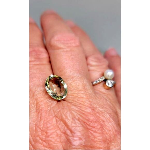 PERFECT Prasiolite (Green Amethyst)!! - Picture 11 of 11